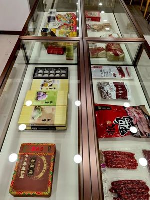 喬家柵上海醬鴨、龍華古寺羅漢餅&hellip;今年春節,這款&ldquo;最上海&rdquo;禮盒值得期待